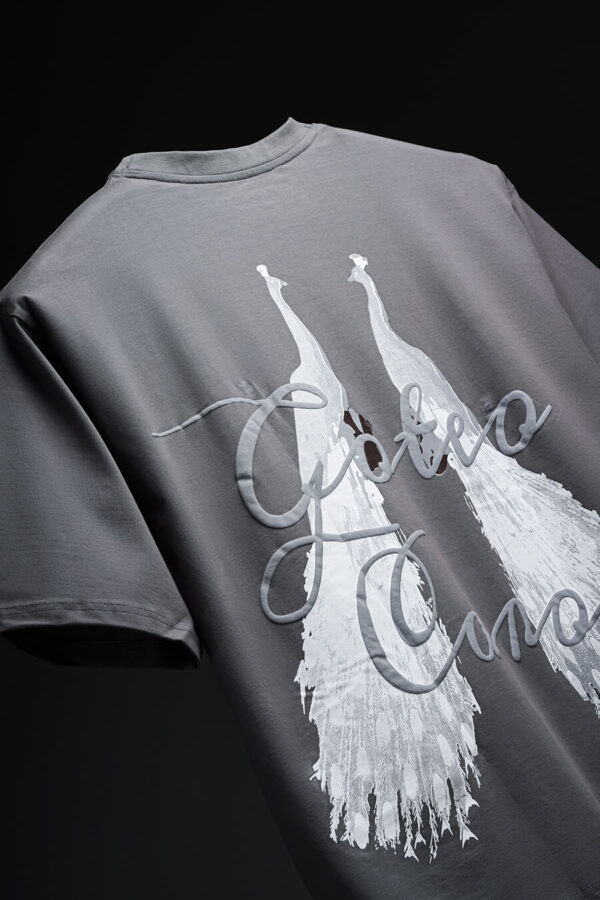 goteo grey peafowl tee 1