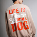 Doggo Oversized Sweatshirt Beige 2