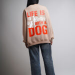 Doggo Oversized Sweatshirt Beige 4